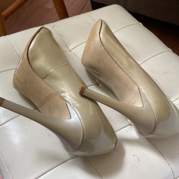 Casual heels 👠! (Free with any purchase 🤗) - Picture 5 of 5